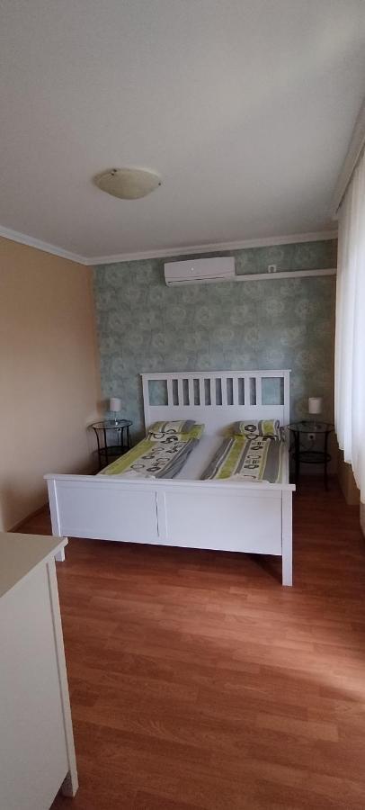 Levendula Apartmanhaz Hajdúszoboszló Exteriér fotografie